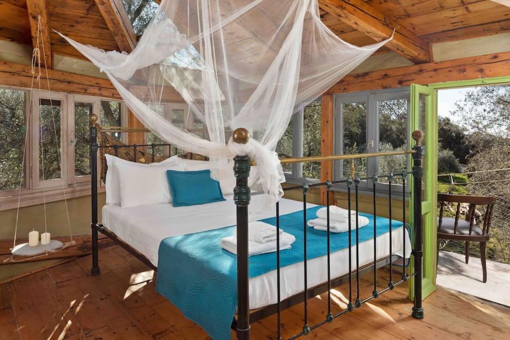 Margaritis'S Treehouse Villa Paramonas  Luaran gambar