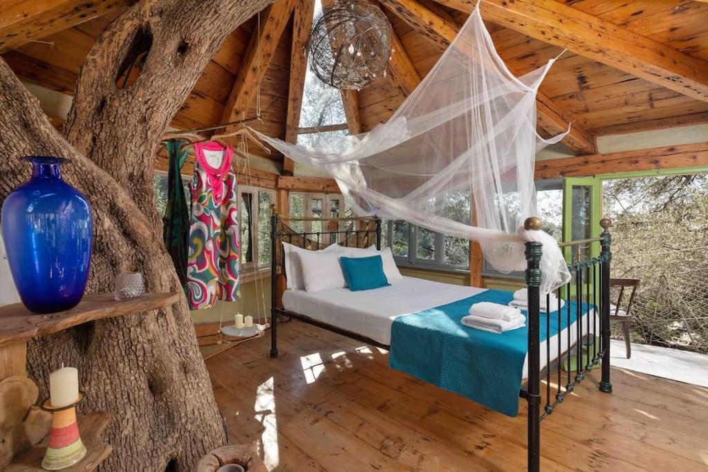 Margaritis'S Treehouse Villa Paramonas  Luaran gambar