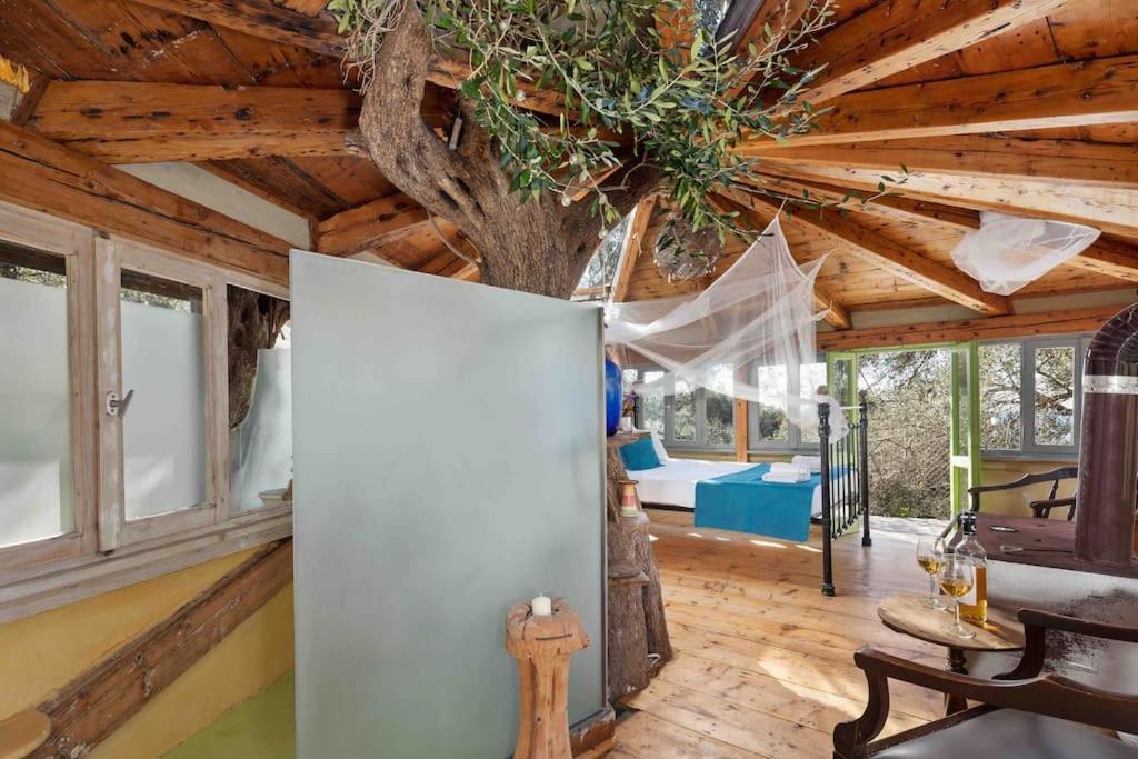 Margaritis'S Treehouse Villa Paramonas  Luaran gambar